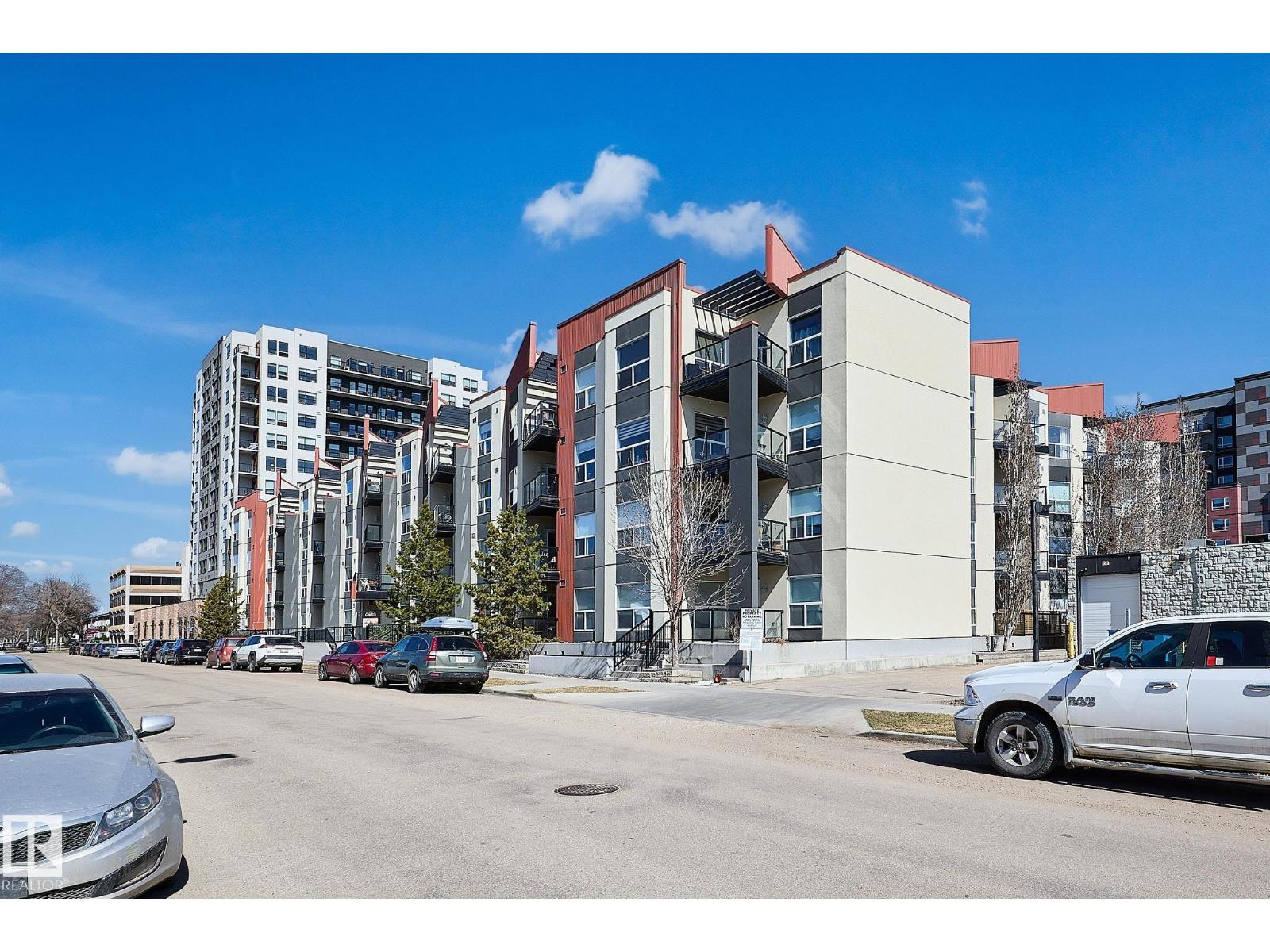 #202 10523 123 ST NW, Edmonton