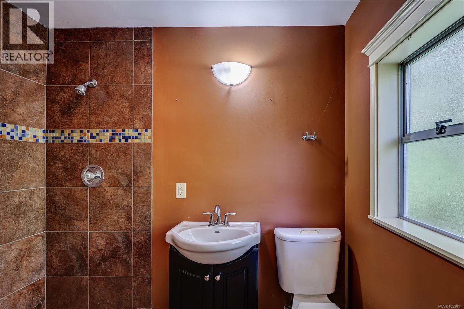 1361 Discovery Ave - 42