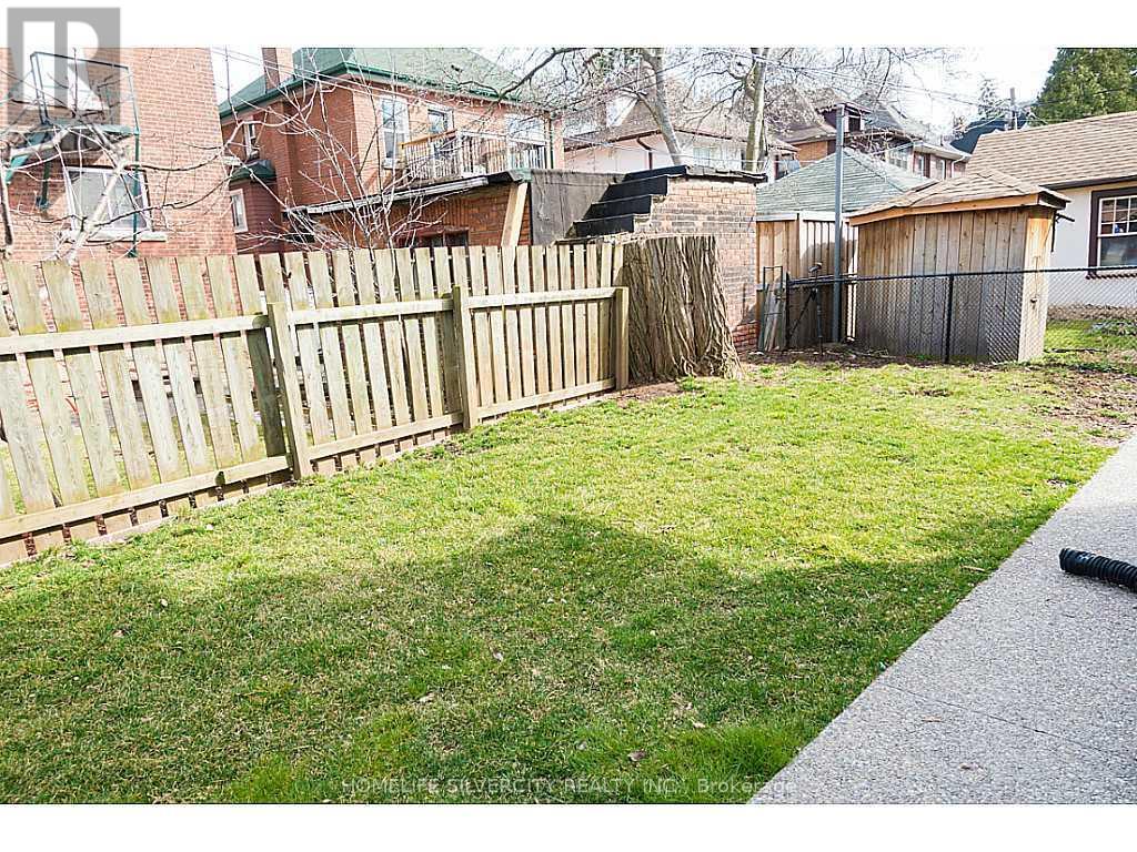 147 HOLTON AVENUE S - 16
