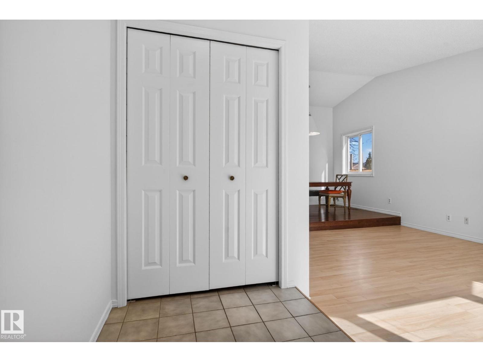 8403 190 ST NW, Edmonton