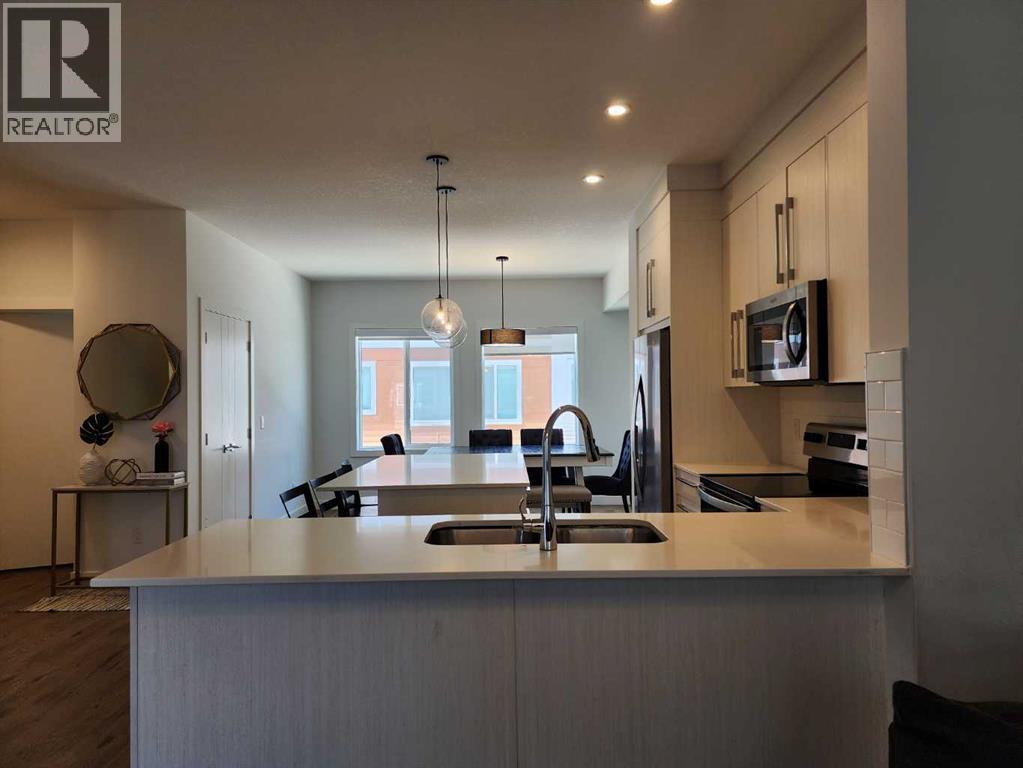 #602 335 Creekside Boulevard SW - 7