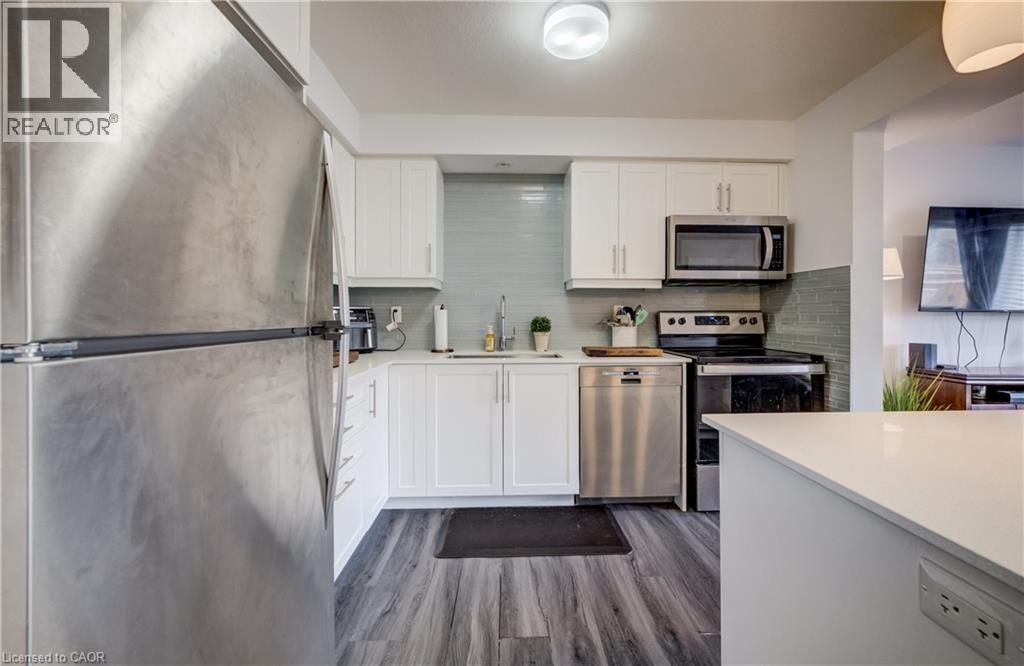 36 BAWCUTT Crescent, Paris, Ontario, N3L0G6 — Photo 7