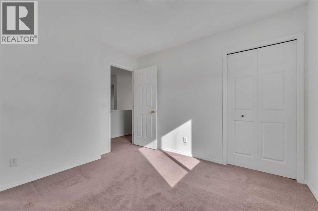 338 Panamount Drive NW — photo 29