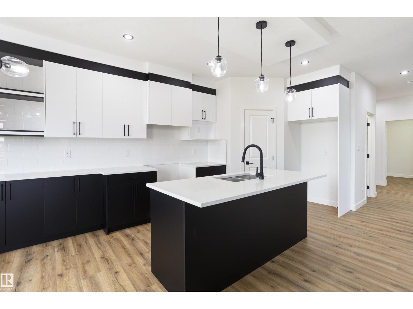 171 Munn WY, Leduc