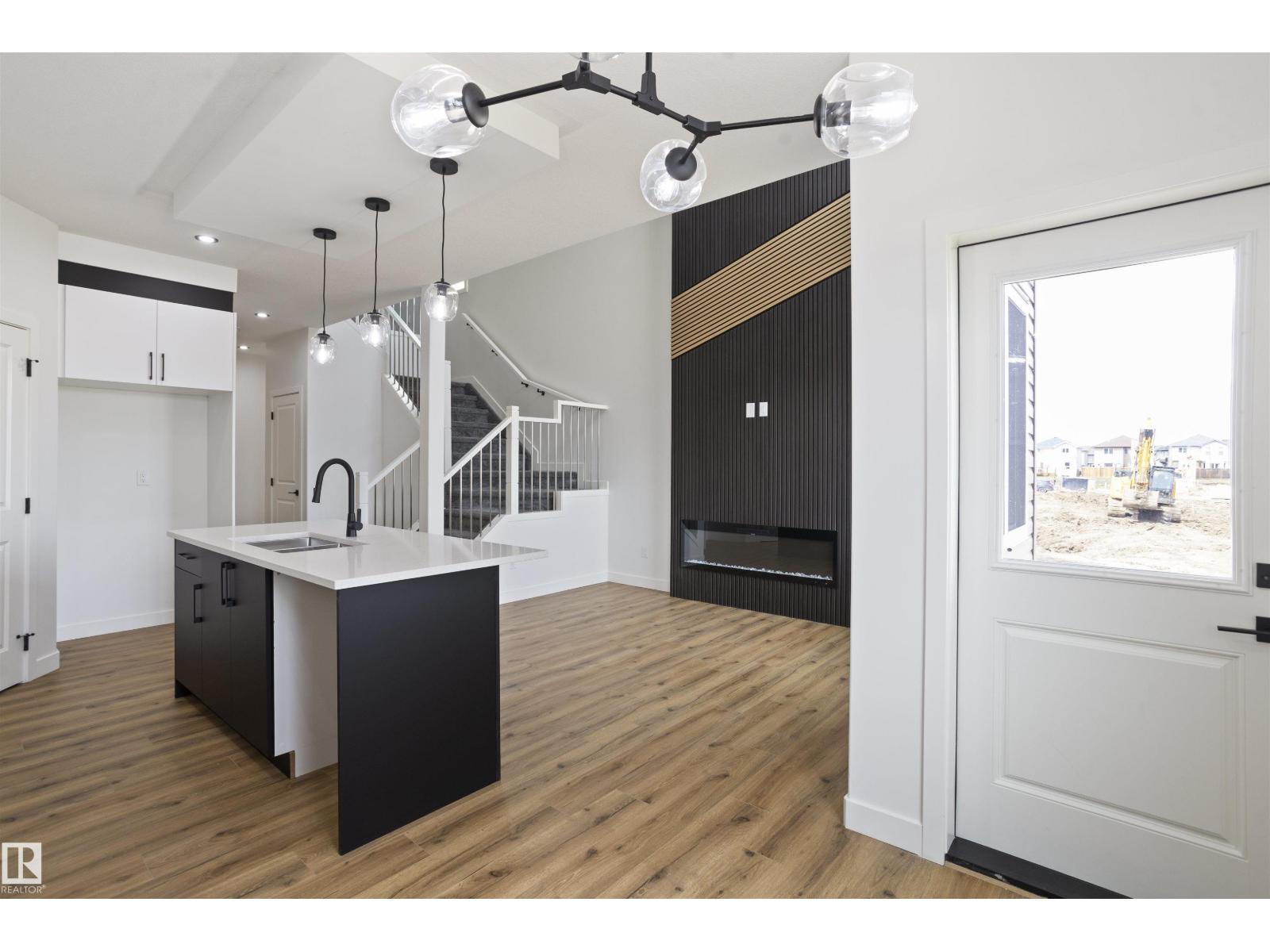 171 Munn WY, Leduc