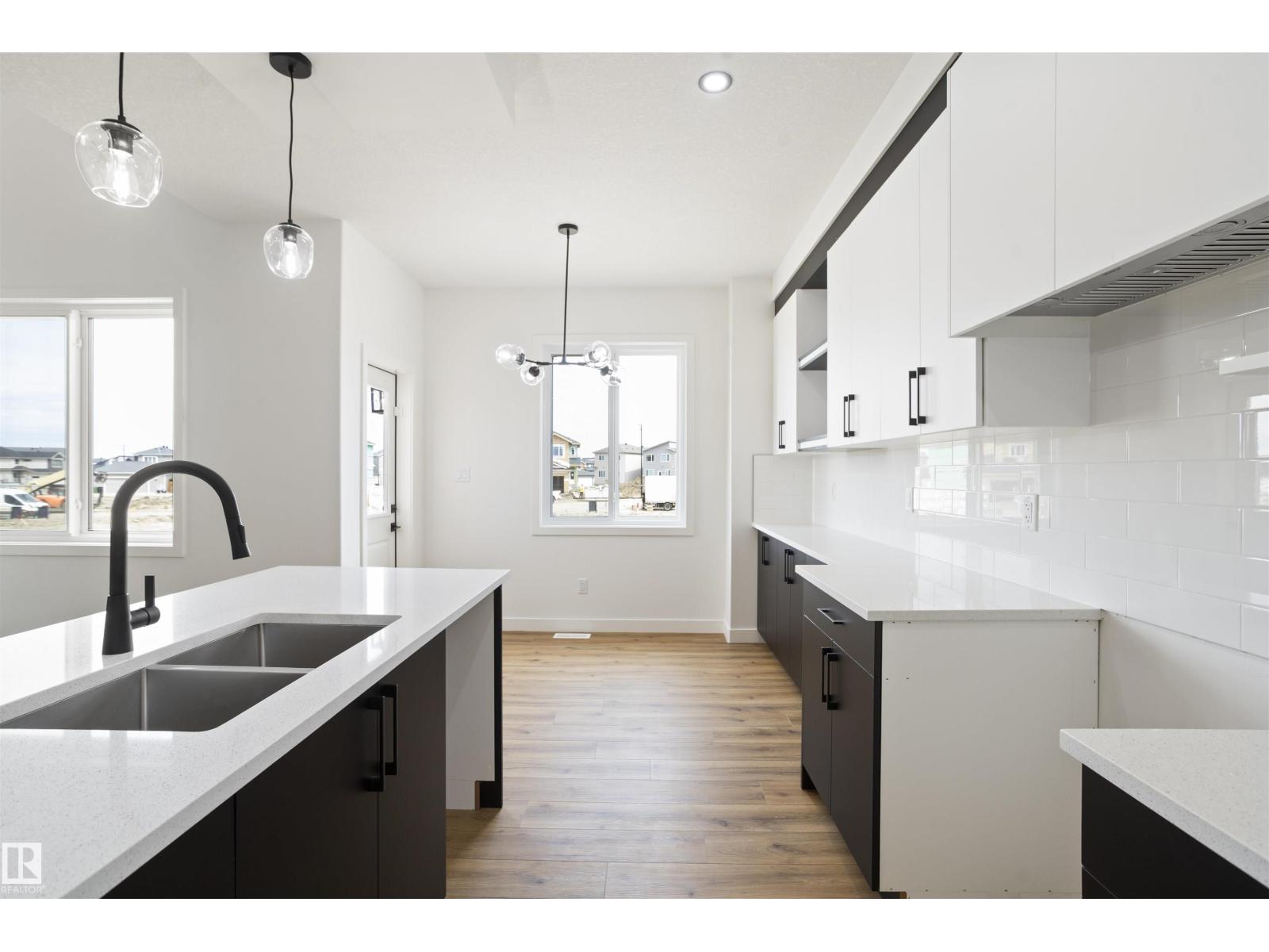 171 Munn WY, Leduc