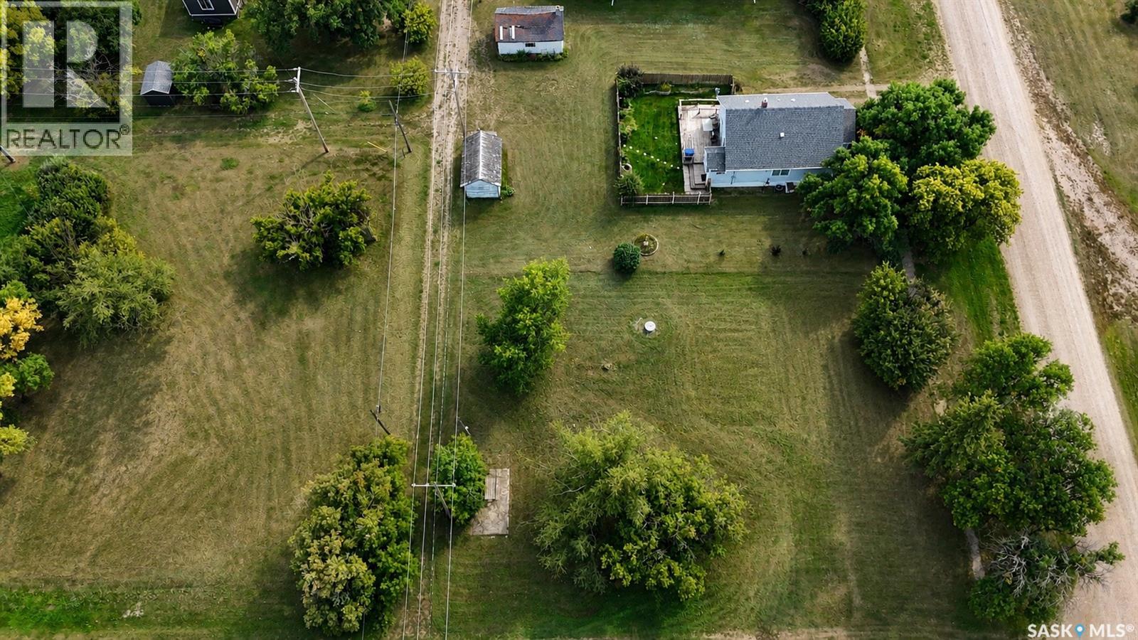 136 Railway AVENUE - photo 2