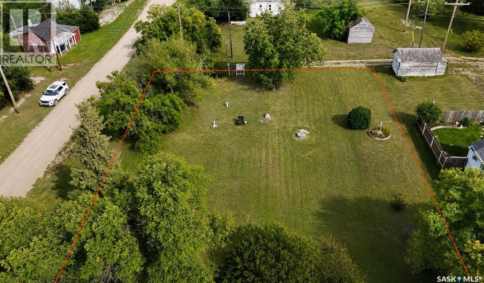 136 Railway AVENUE - photo 3