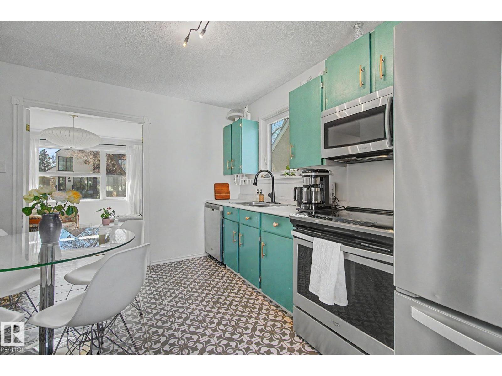 7550 81 AV NW NW, Edmonton