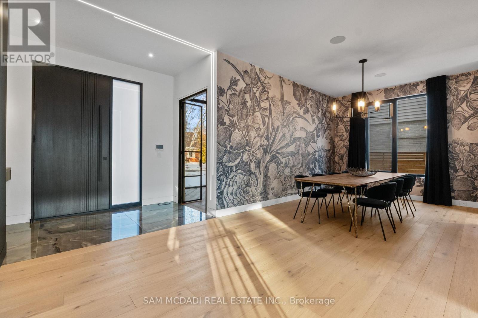 2186 HARCOURT CRESCENT - Image 3
