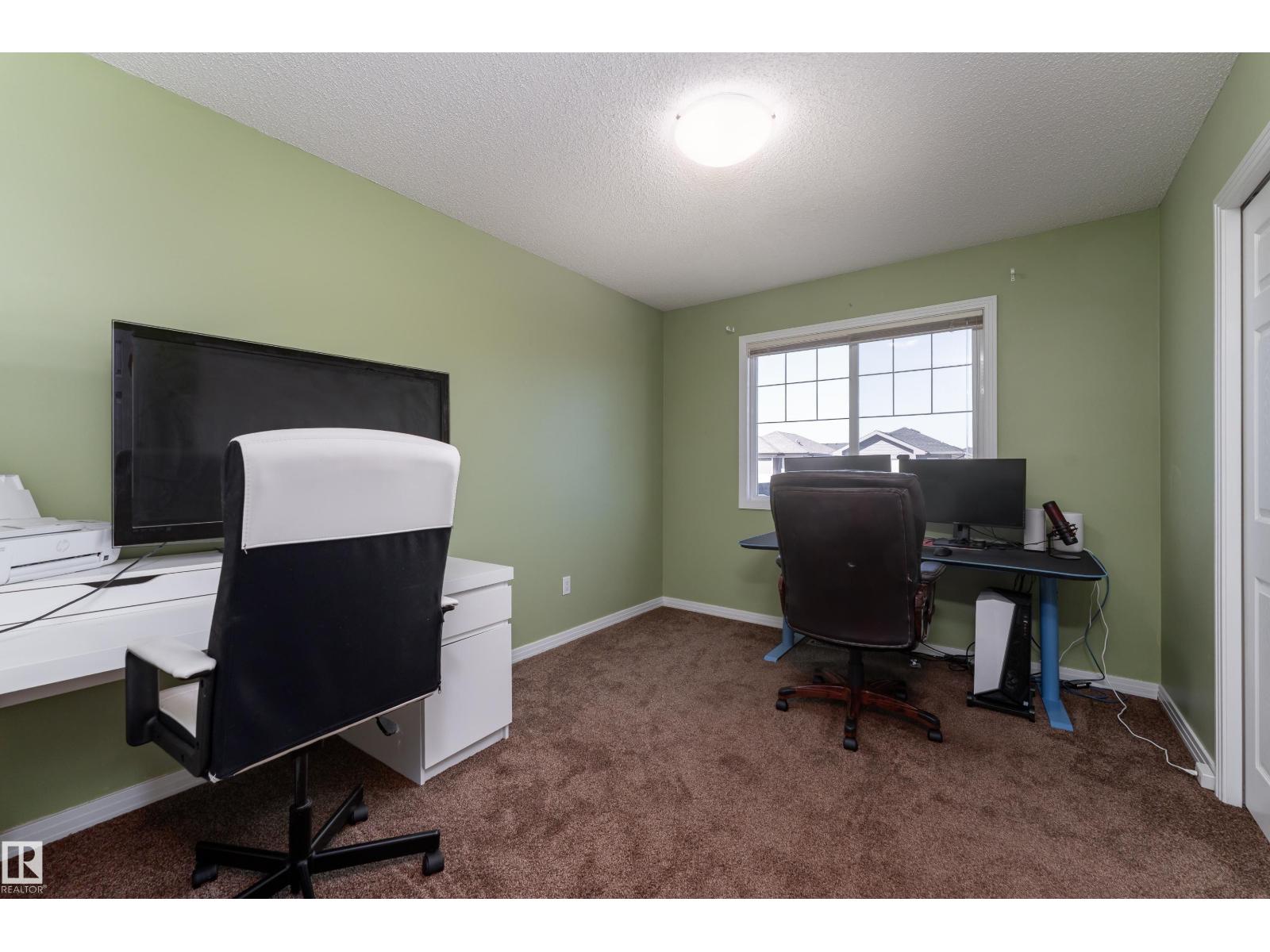 1019 177 ST SW, Edmonton
