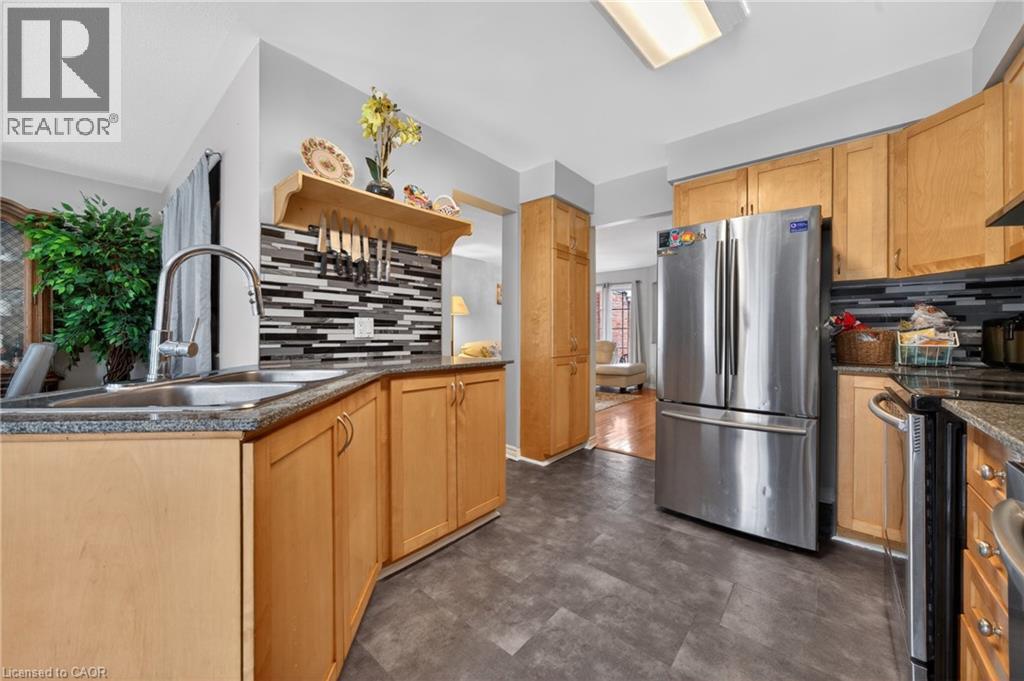47 INVERKIP Avenue, Ottawa, Ontario, K1T4B8 — Photo 12