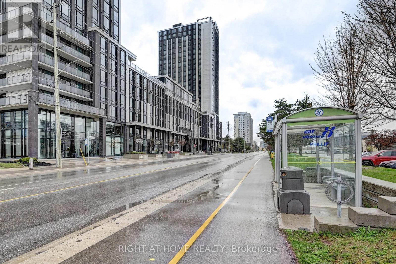 #N2207 330 PHILLIP STREET - 45