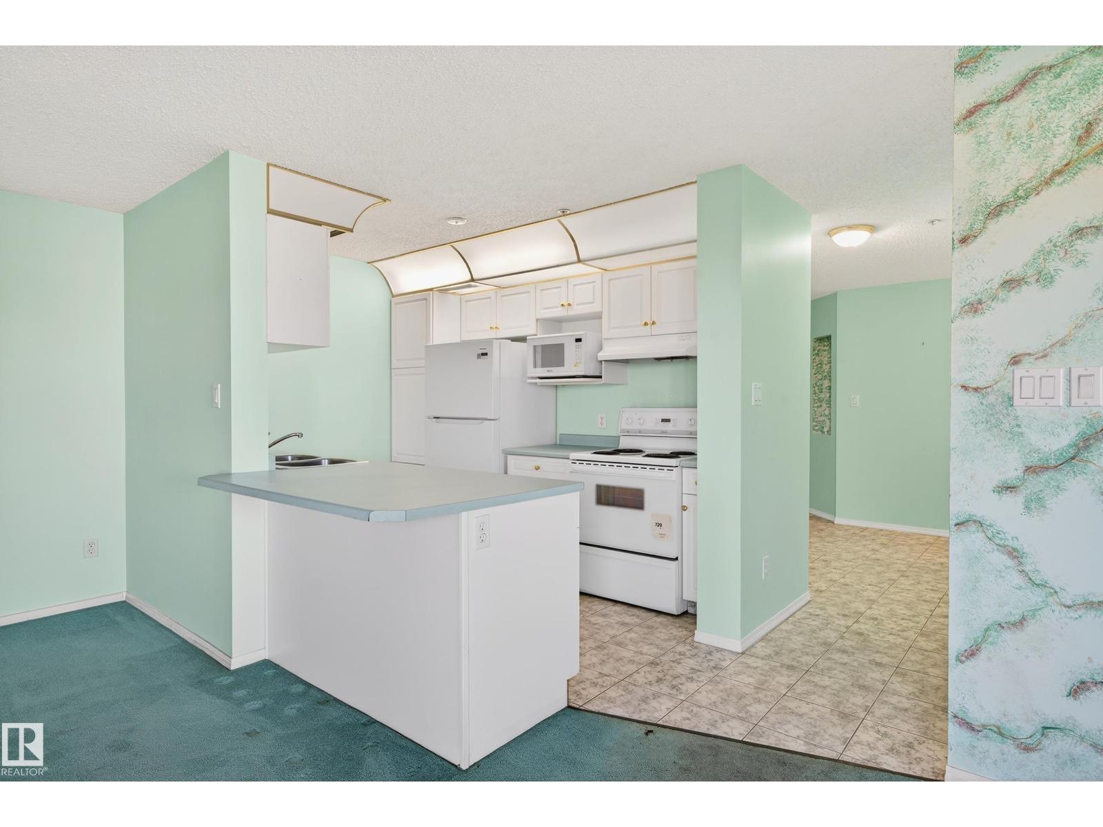 #301 10511 42 AV NW, Edmonton