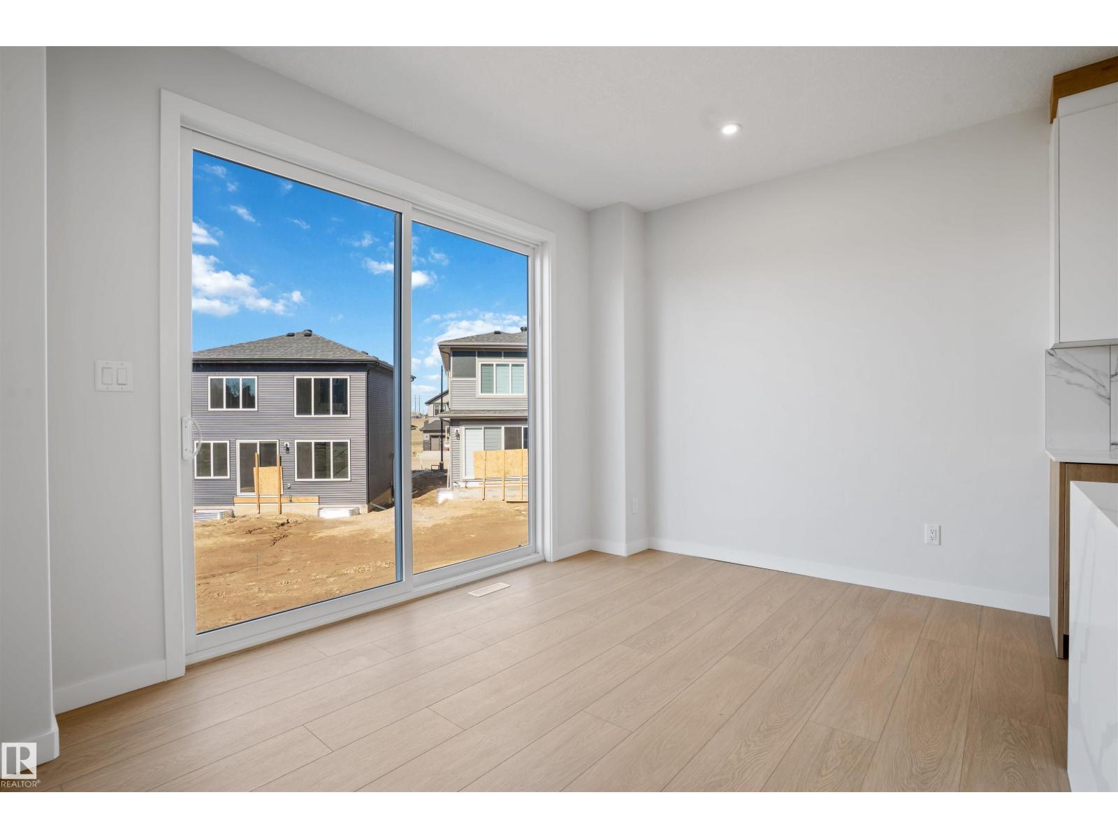 1849 Crossbill LO NW, Edmonton