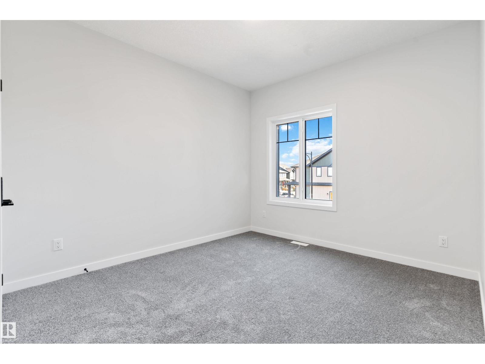 1849 Crossbill LO NW, Edmonton