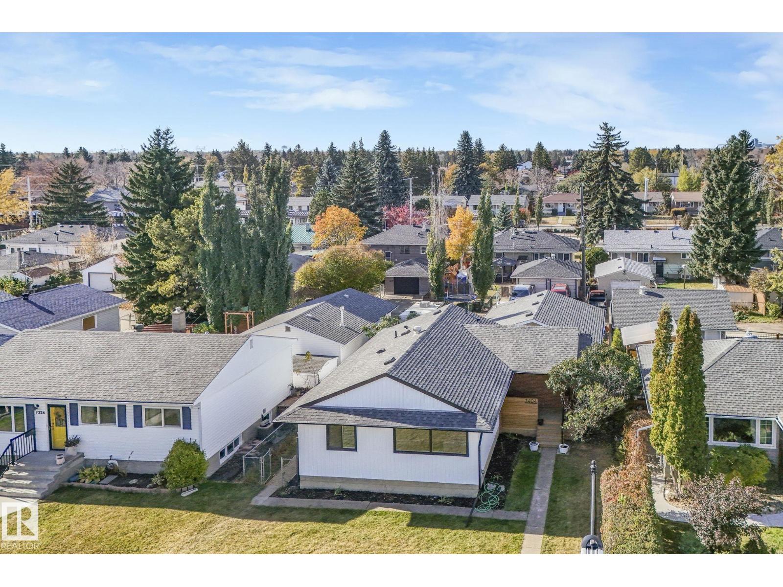 7404 82 ST NW, Edmonton
