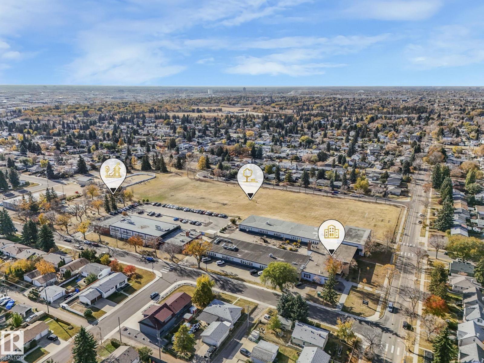 7404 82 ST NW, Edmonton