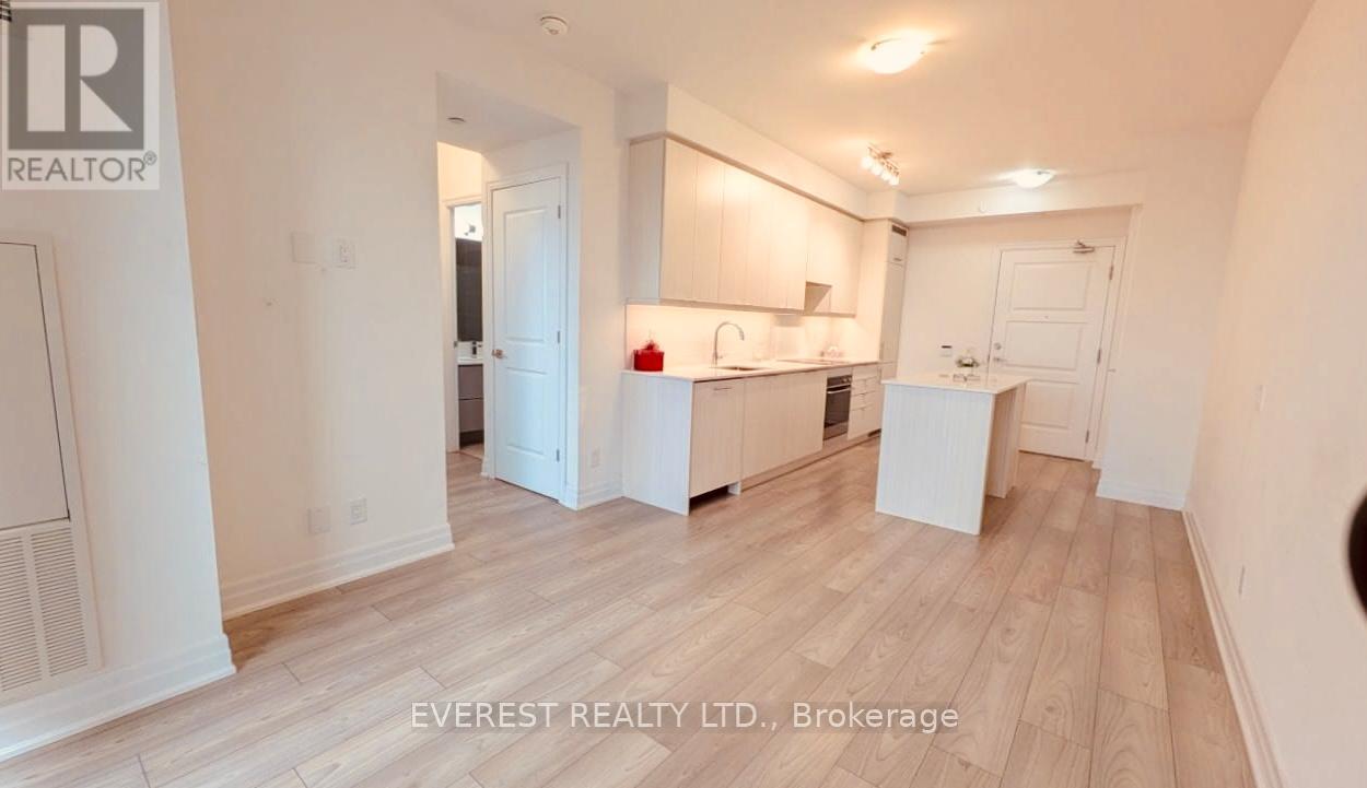 #2409 36 ELM DRIVE W - 10
