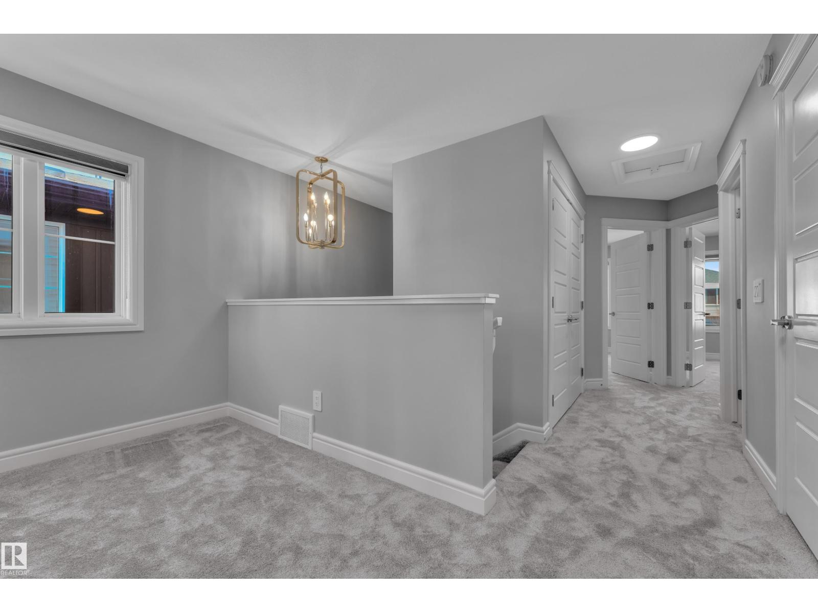 16222 19 AV SW SW - 9