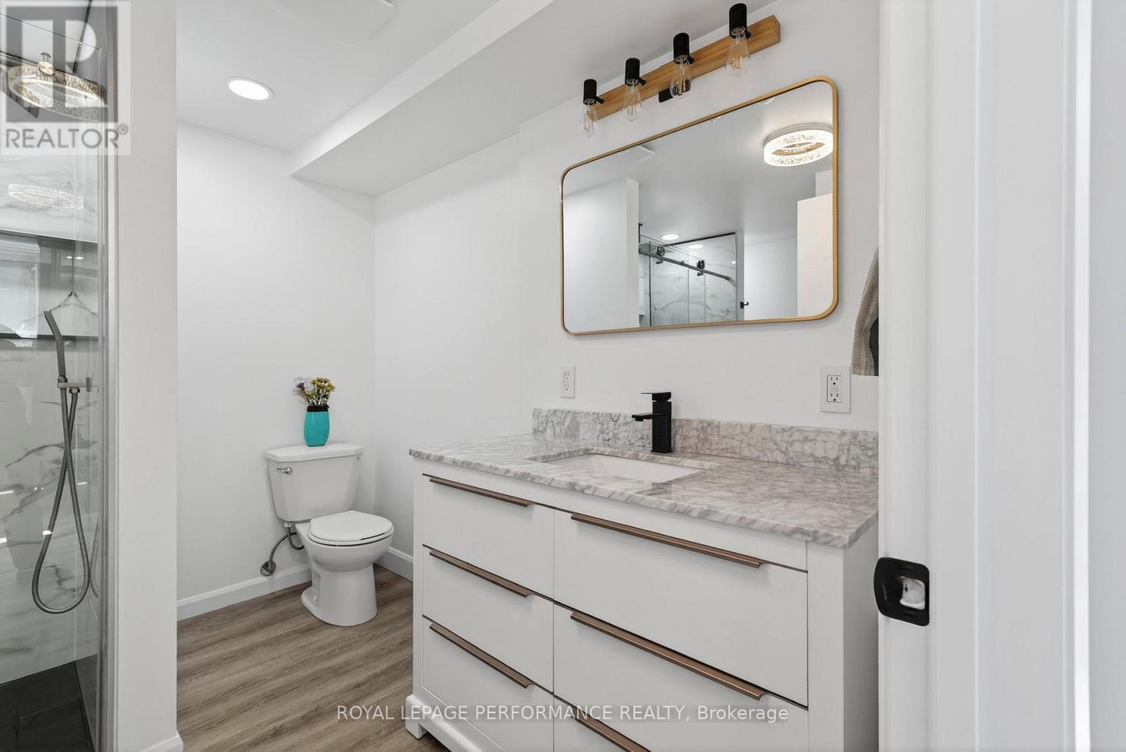 1793 DEWHURST AVENUE - 33