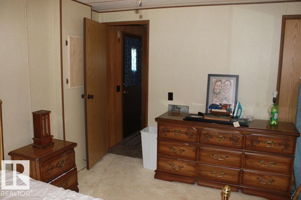 5310 52 ST, Tofield