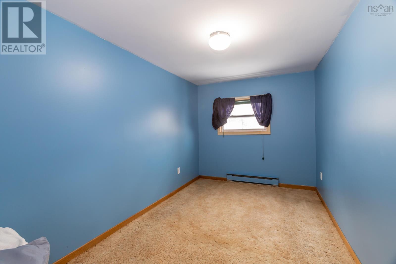 638 French Road - 22