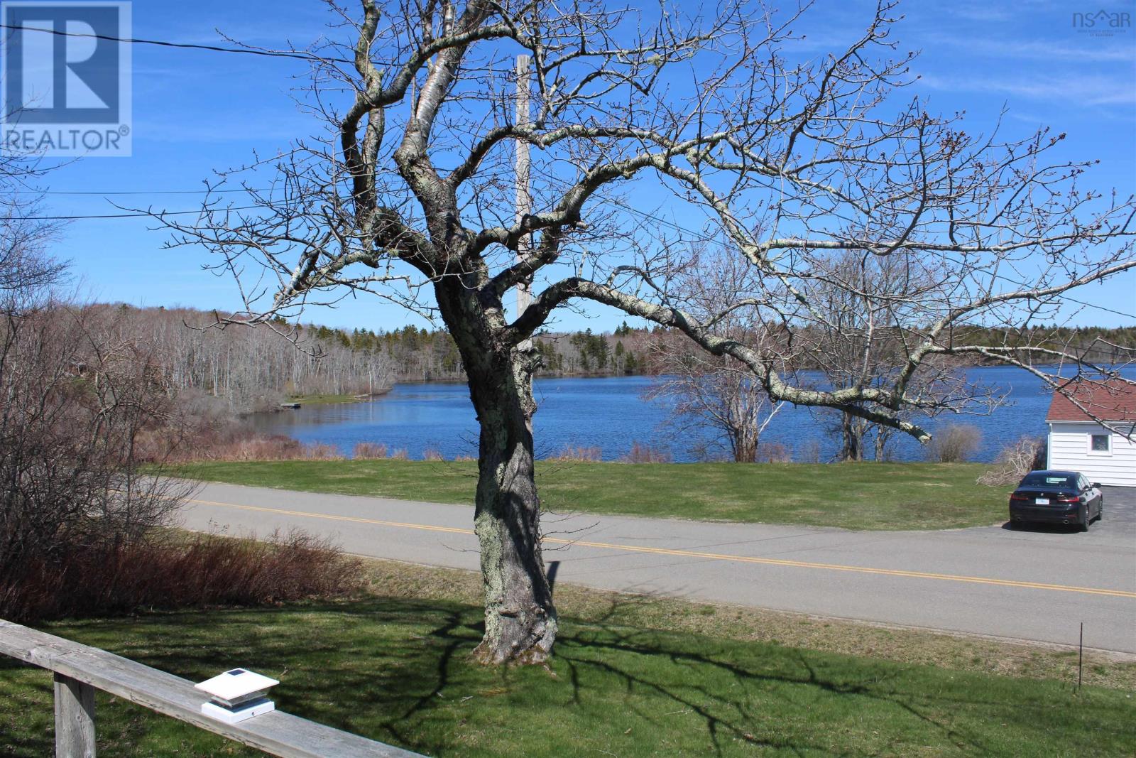 638 French Road - 4