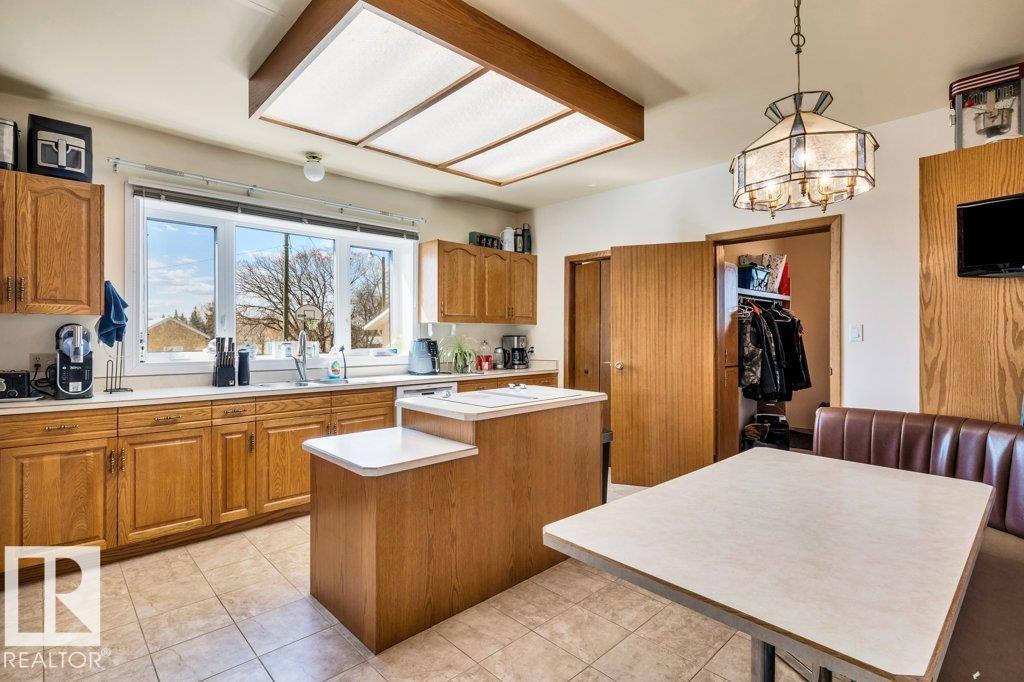 27110 Twp Rd 513 - 12