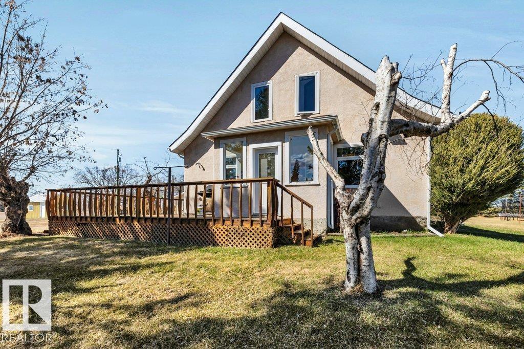 27110 Twp Rd 513, Rural Parkland County