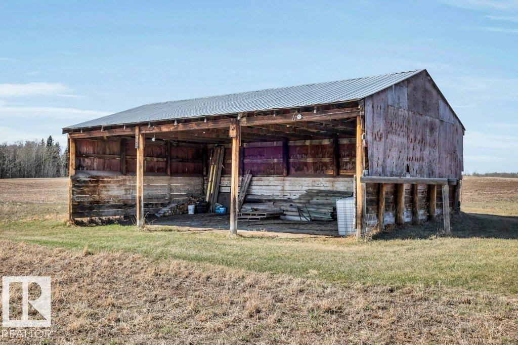 27110 Twp Rd 513 - 32