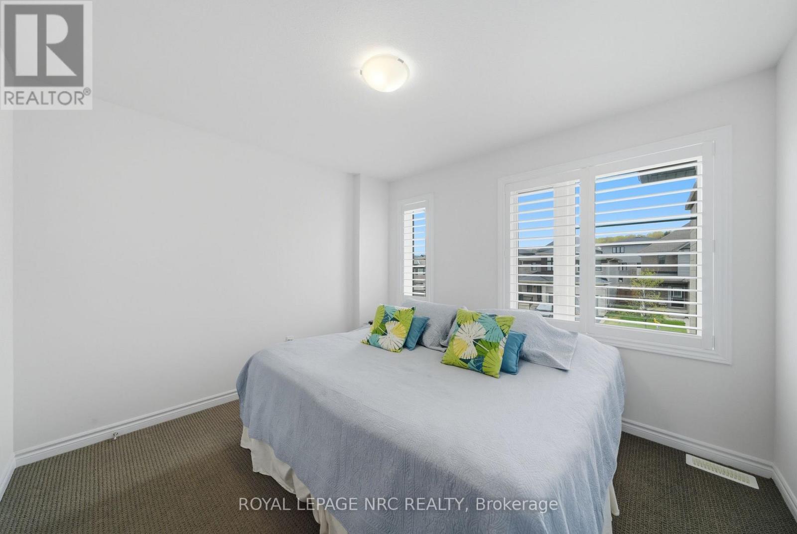 4071 THOMAS STREET - 25