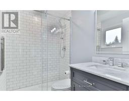 168 Willow Lane, Newmarket, ON L3Y4J3 Photo 23