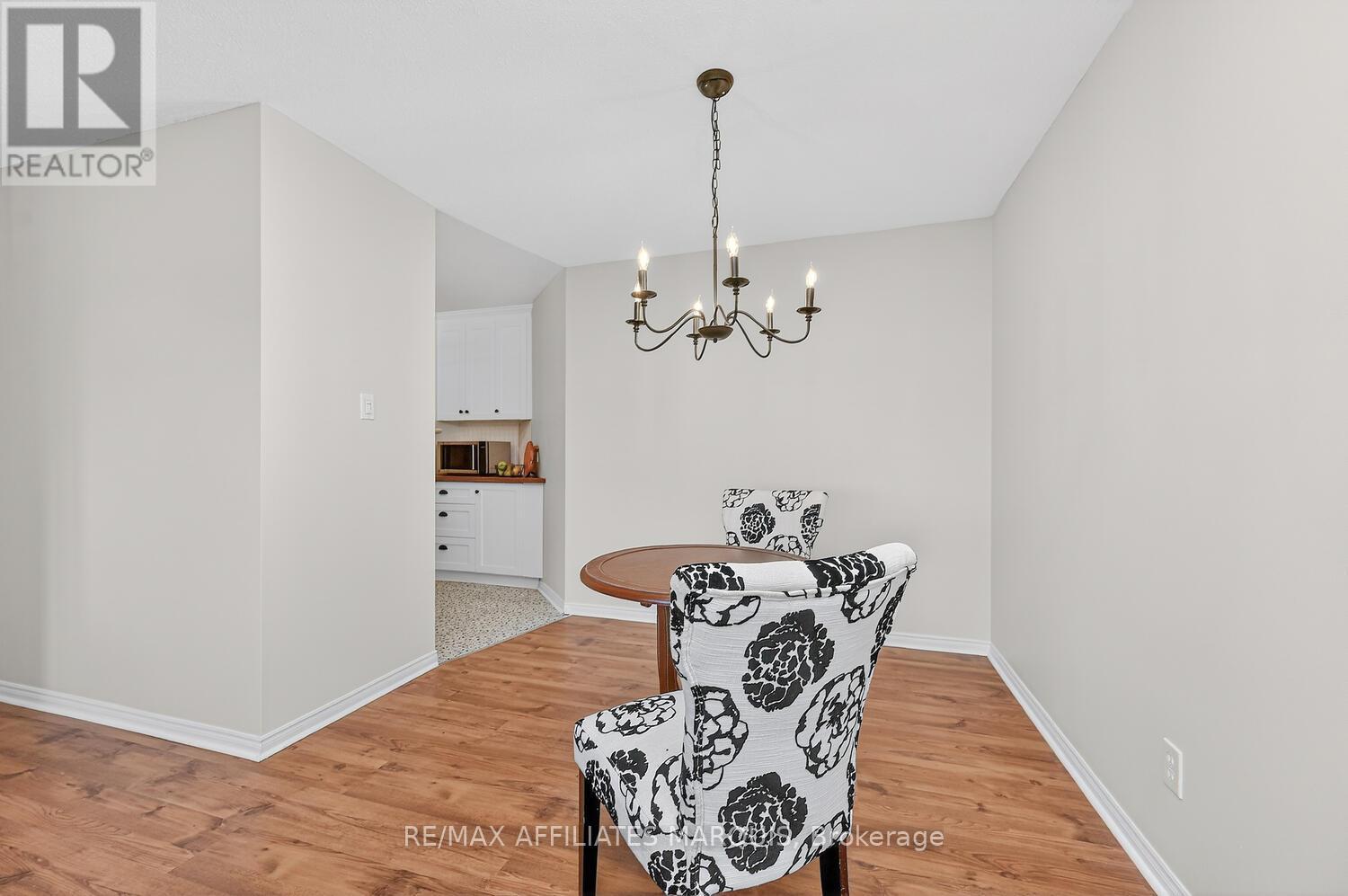 #304 10 ARMSTRONG DRIVE - 14