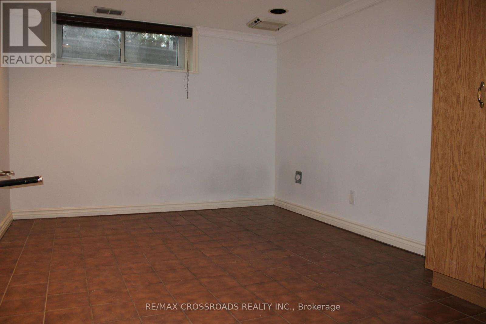 62 TRANSWELL AVENUE - 14
