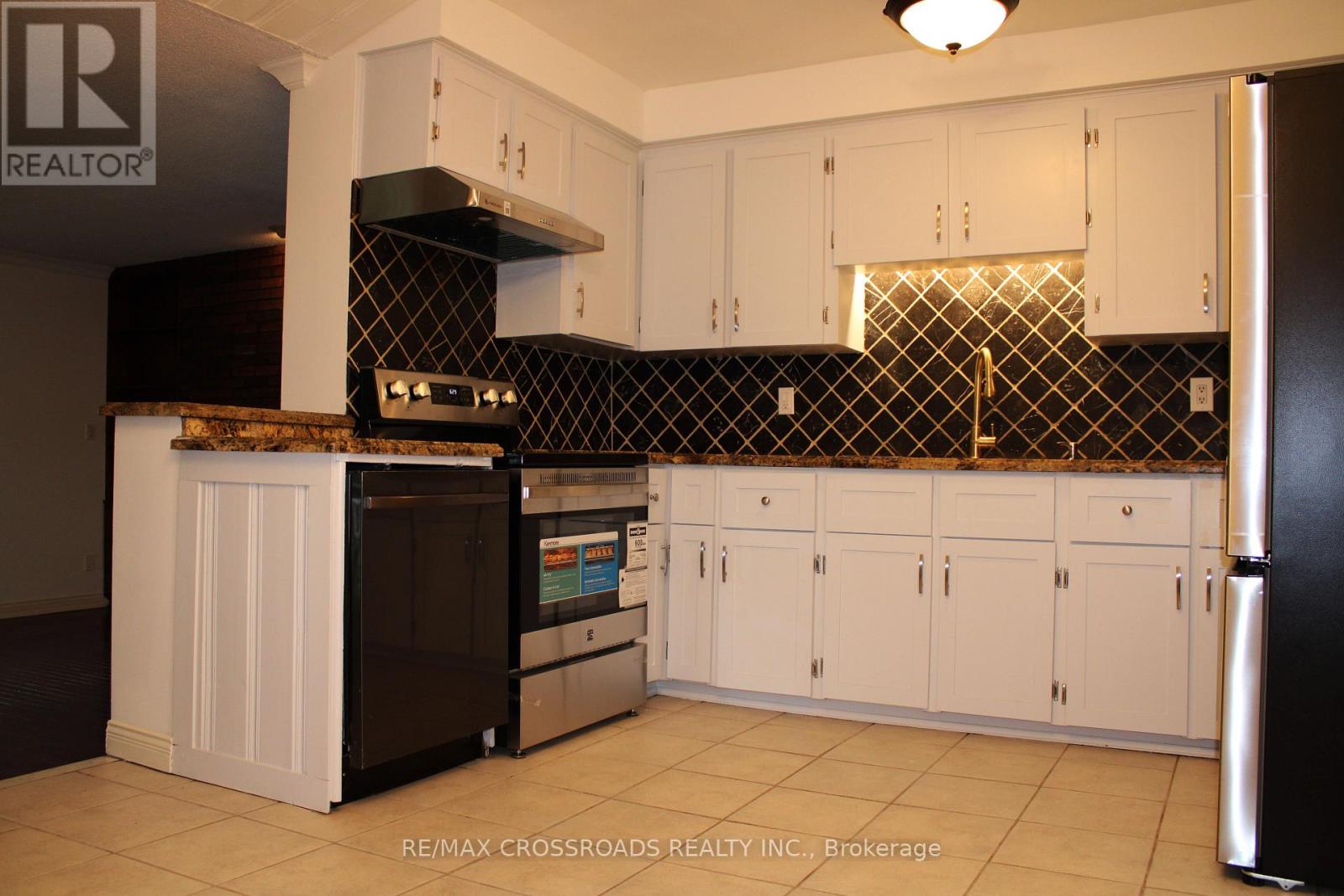 62 TRANSWELL AVENUE - 9