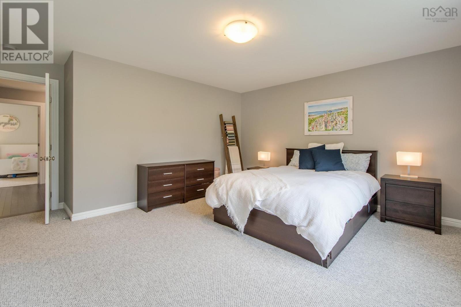 Property 20 of 42 of 30 Avebury Court