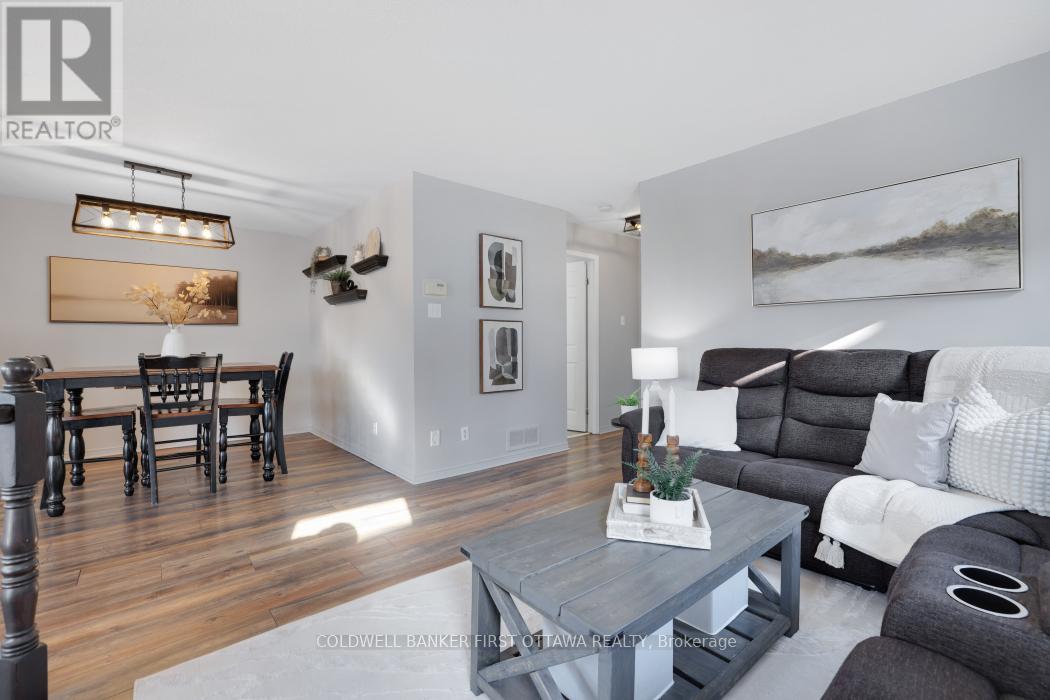 37 BOULDER WAY - 18