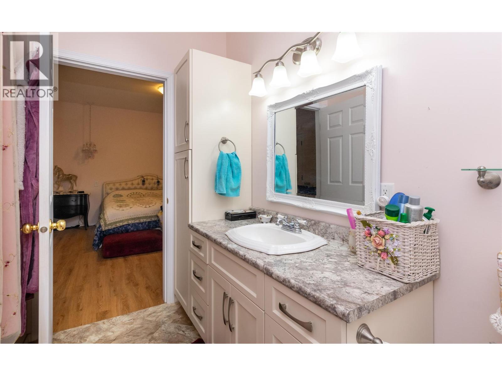  741 Enderby Mabel Lake Road, Enderby
