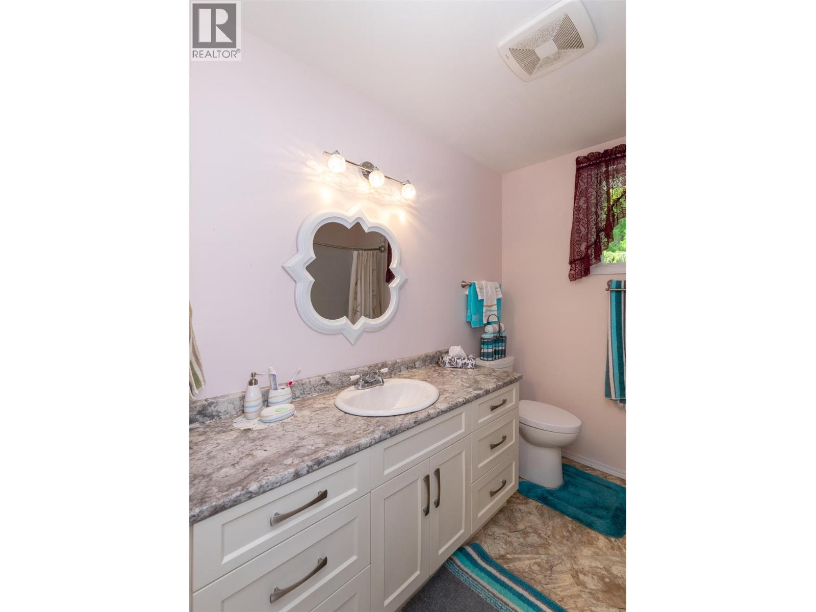  741 Enderby Mabel Lake Road, Enderby
