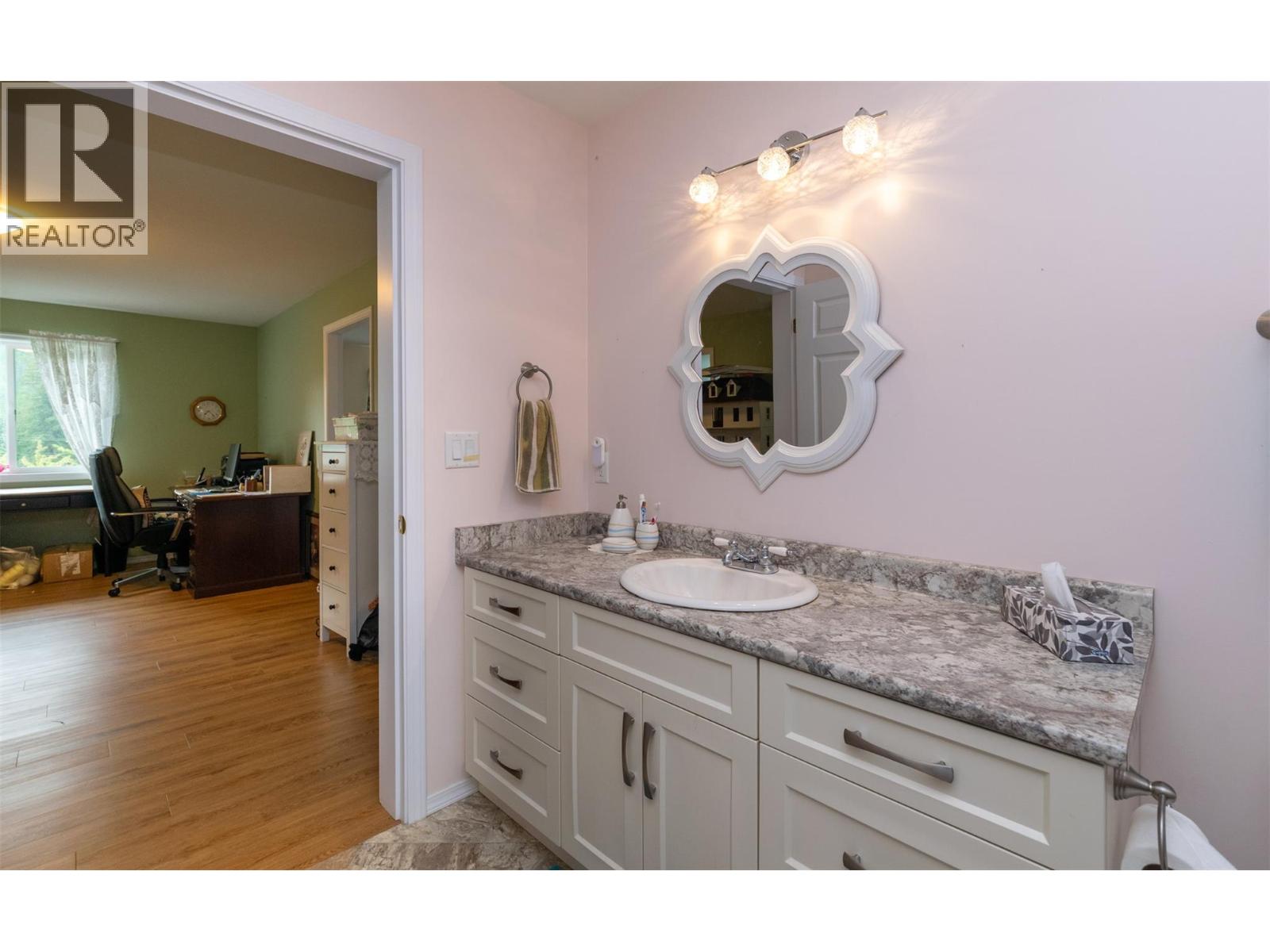  741 Enderby Mabel Lake Road, Enderby