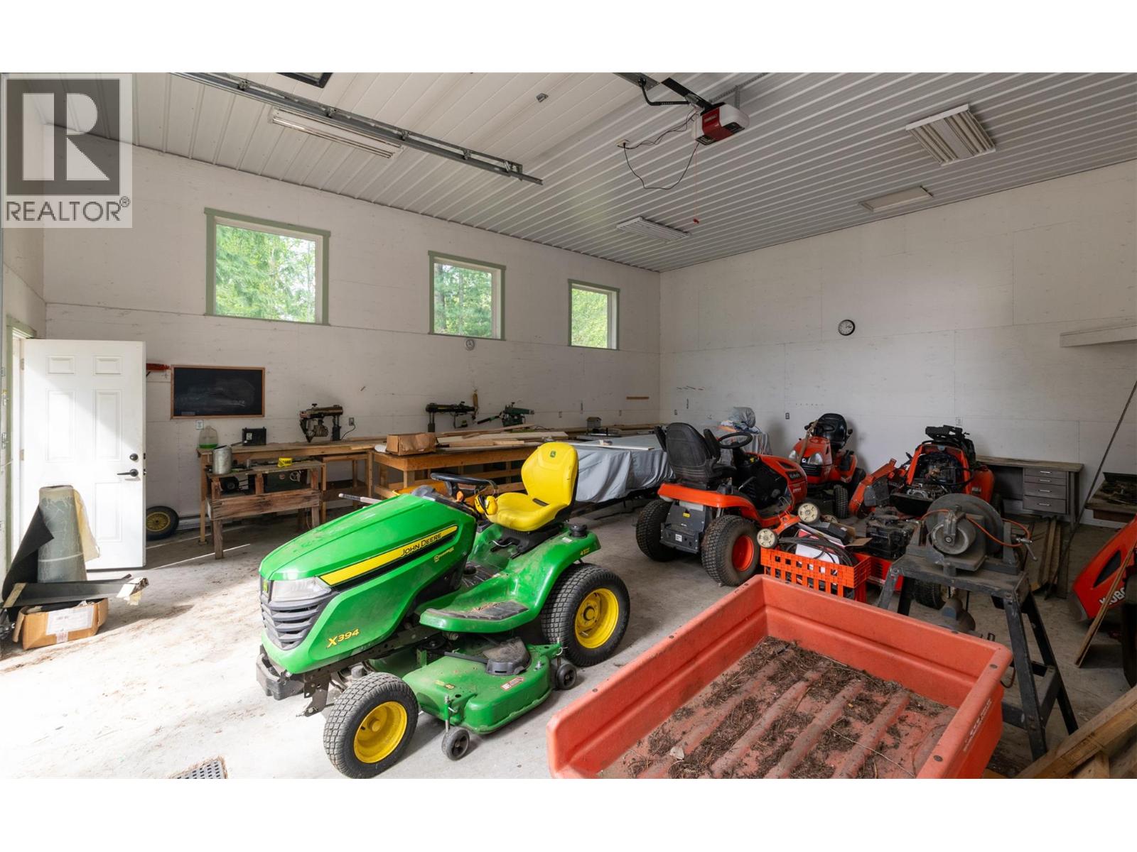  741 Enderby Mabel Lake Road, Enderby