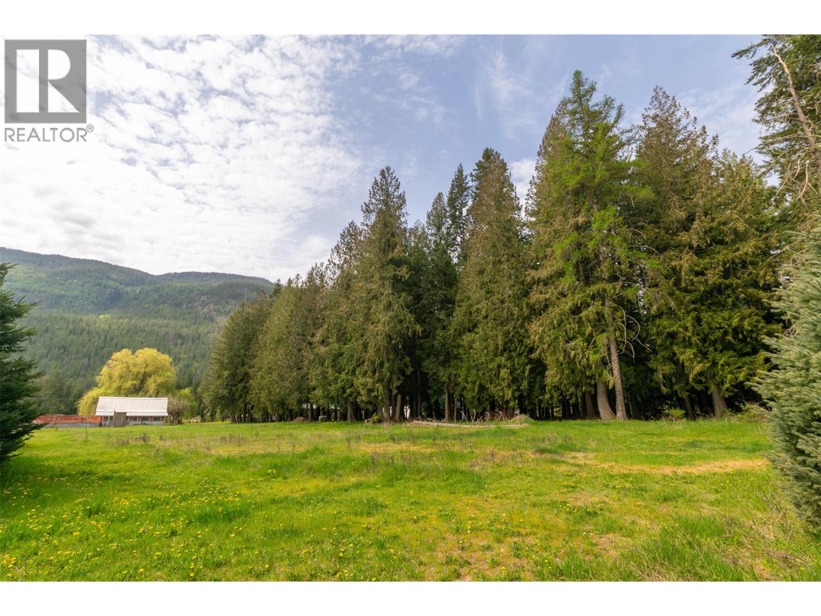  741 Enderby Mabel Lake Road, Enderby