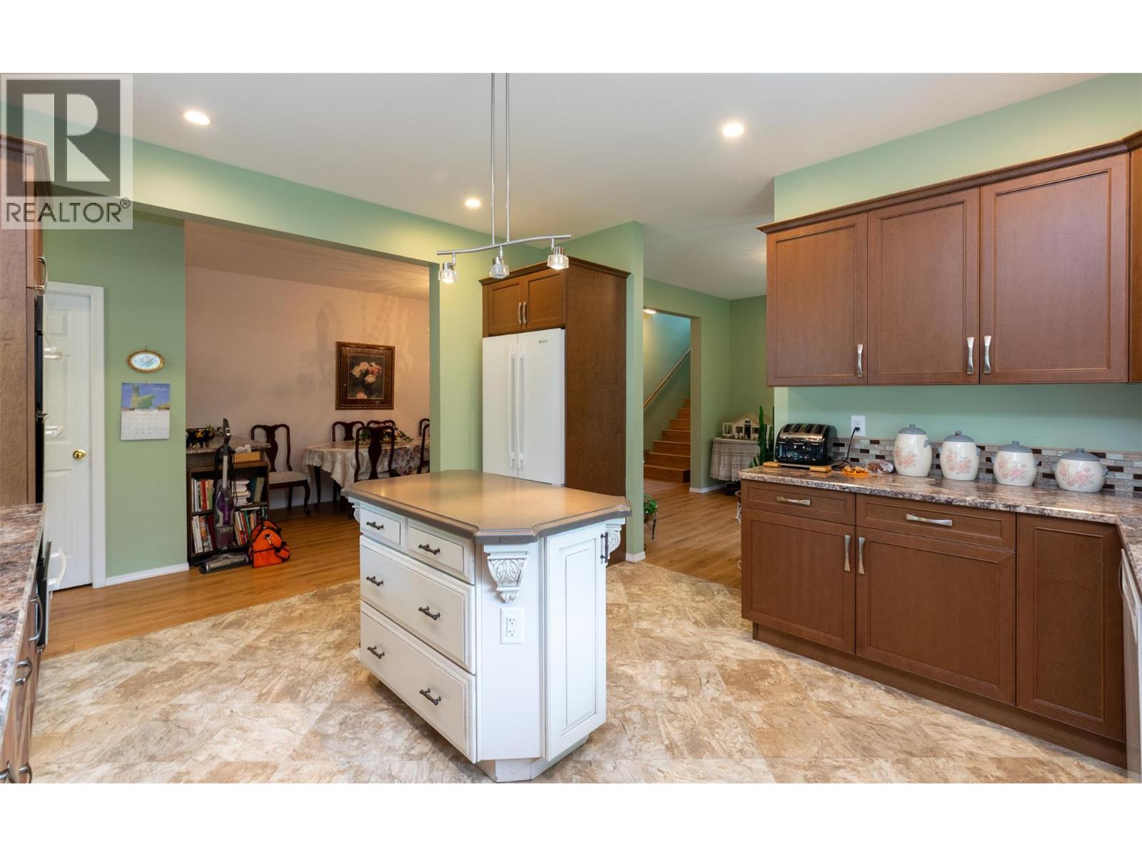  741 Enderby Mabel Lake Road, Enderby