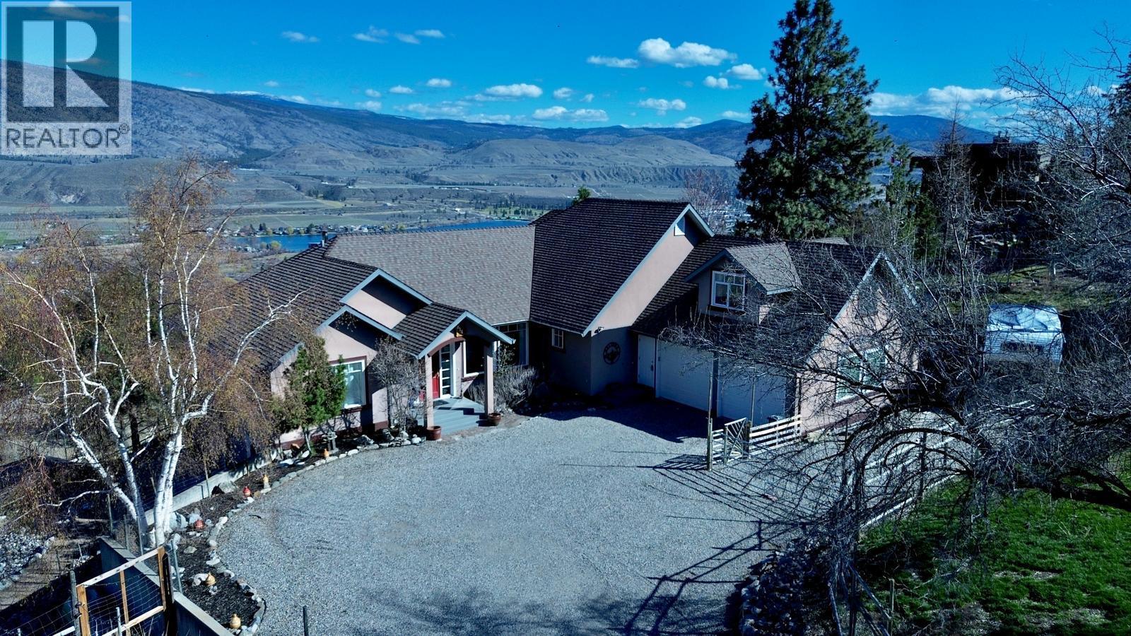 614 Wilson Mountain Road, Oliver