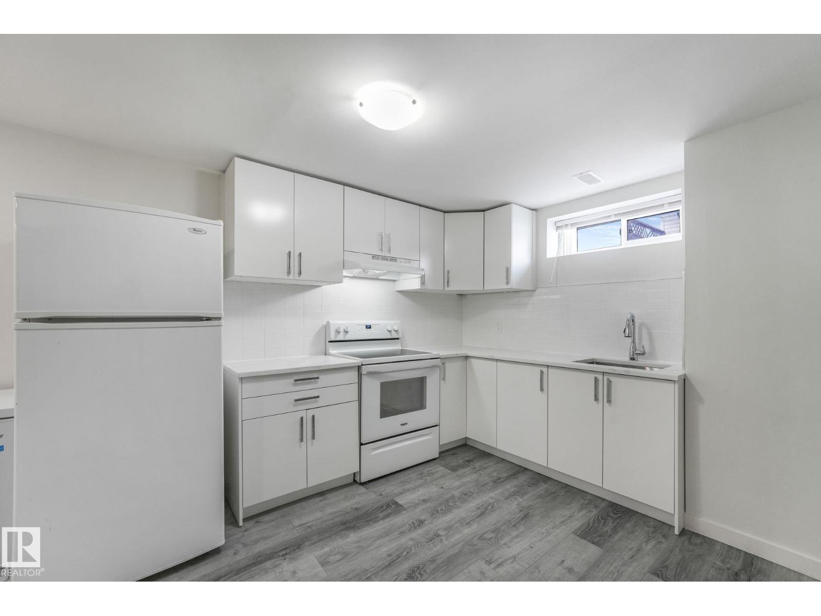 13529 69 ST NW, Edmonton