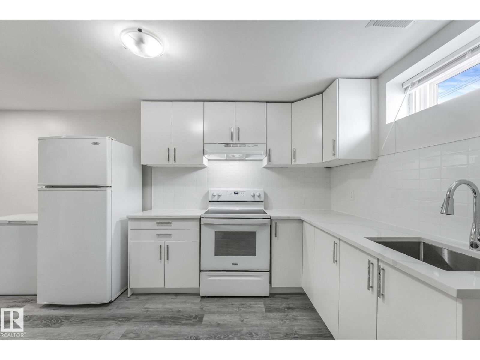 13529 69 ST NW, Edmonton
