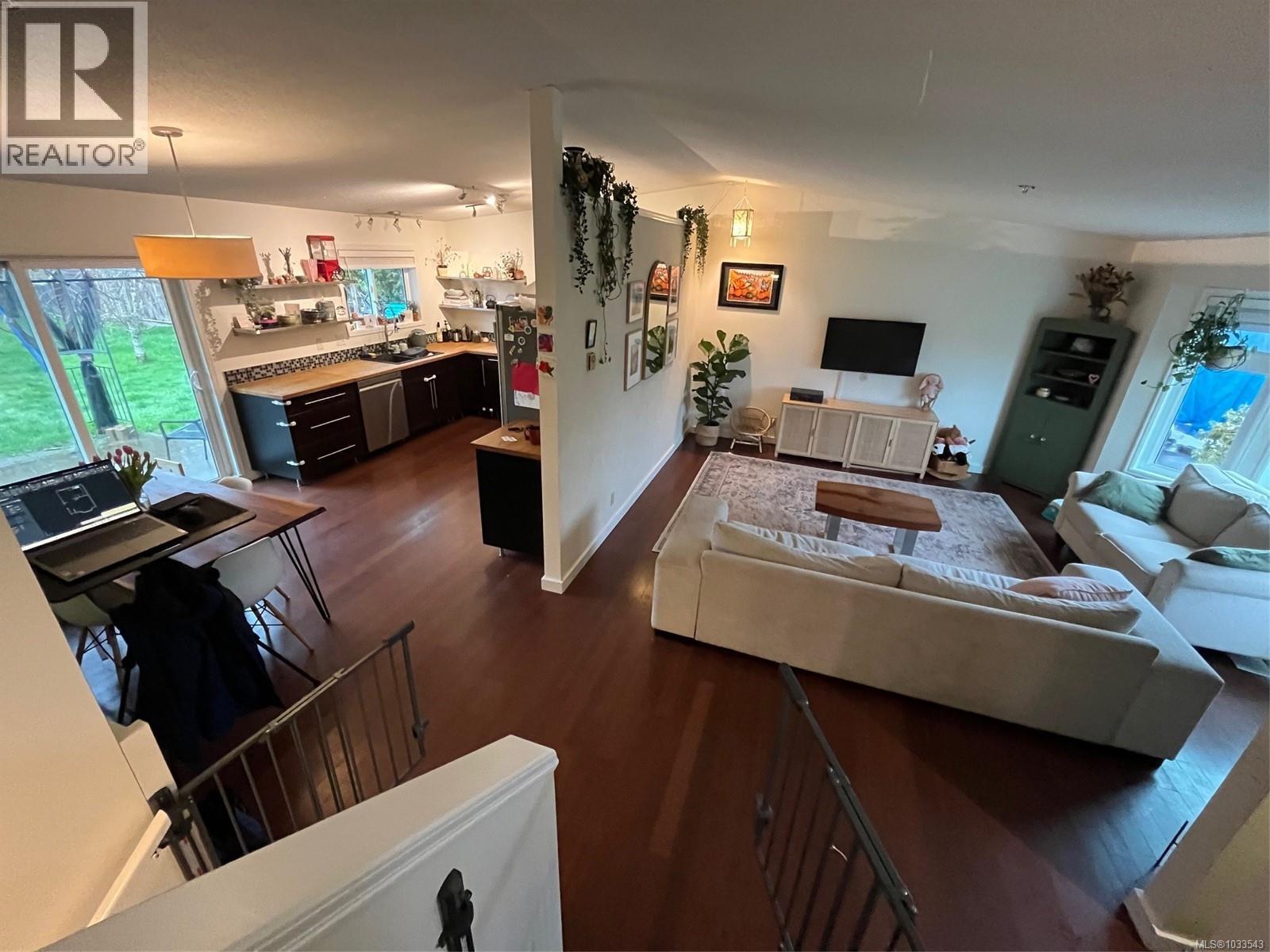 1646 Maquinna Ave, Comox