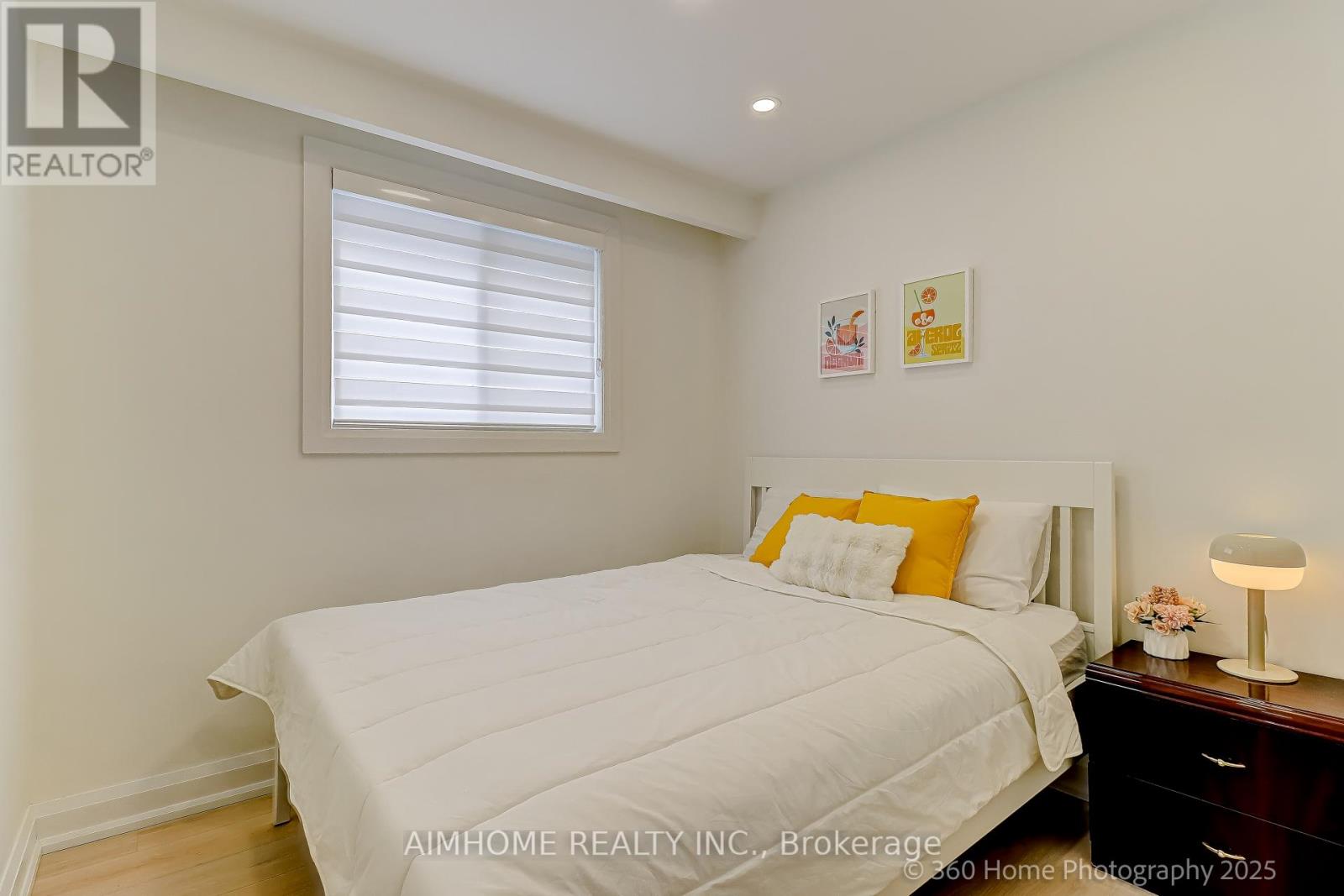 179 OXFORD STREET - 11