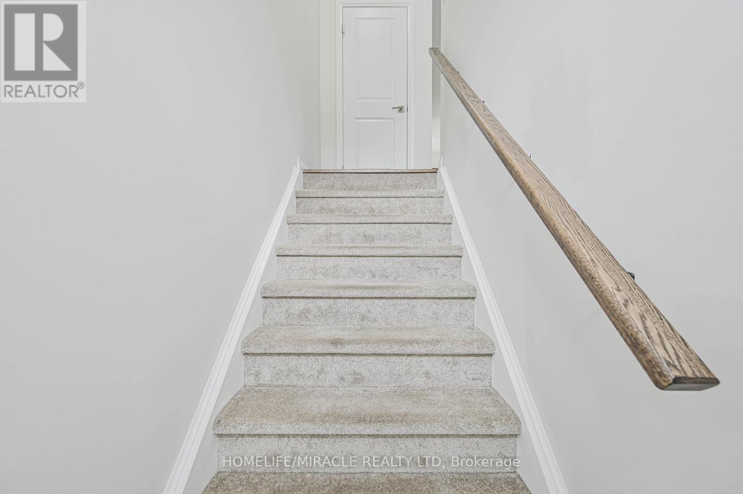 #34 720 GREY STREET - 3